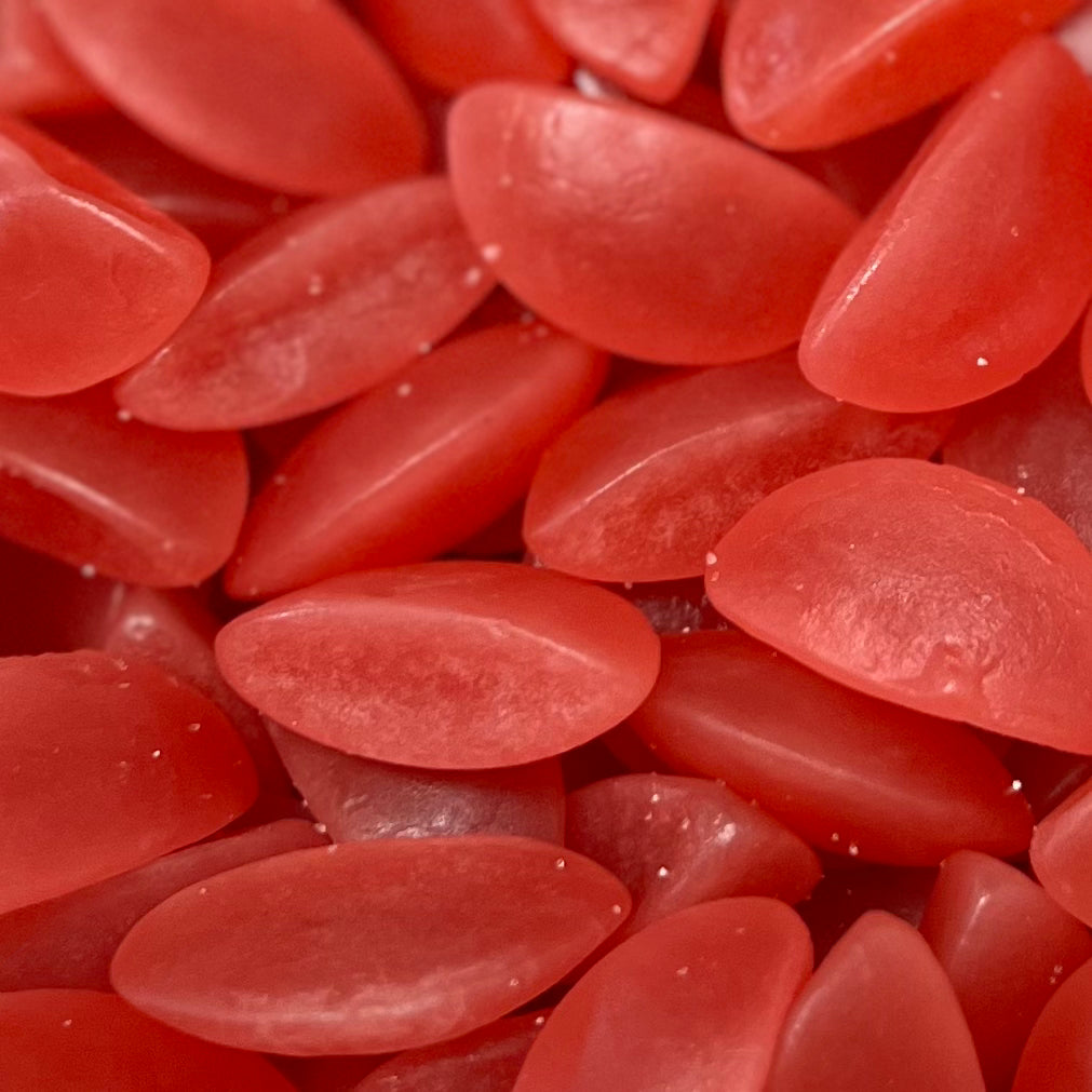 Hallonbatar (Swedish raspberry candy boats)