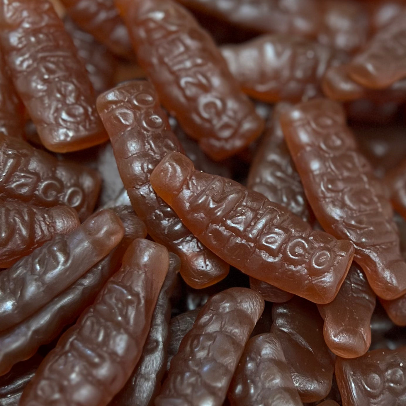 Colaflaskor (Swedish cola-flavored bottles)